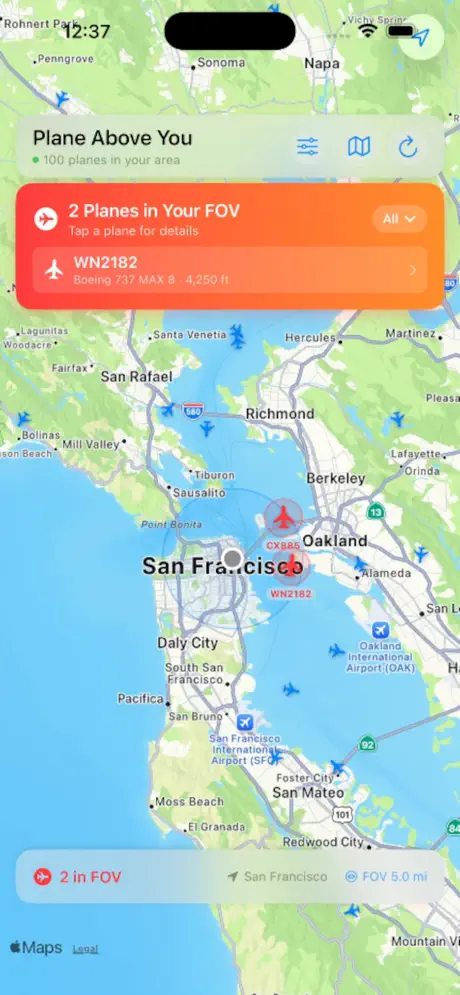 PlaneAboveMe screenshot: Live map of planes flying overhead